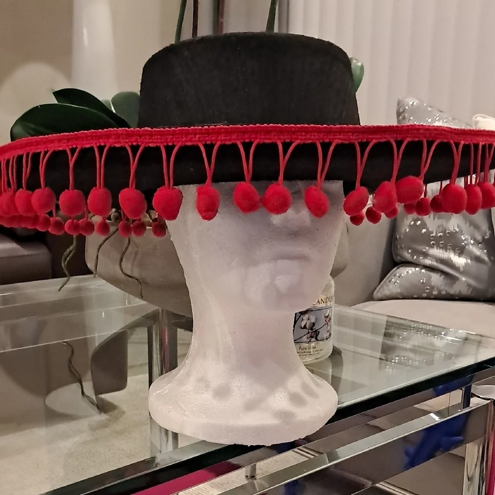 Spanish Style Black and Red Pom-Pom Women's Hat - Picture 5 of 11